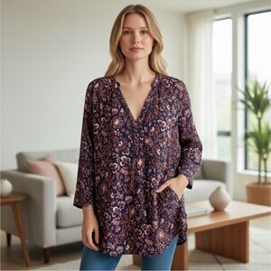 Gloria Vanderbilt Navy and Pink Floral Blouse